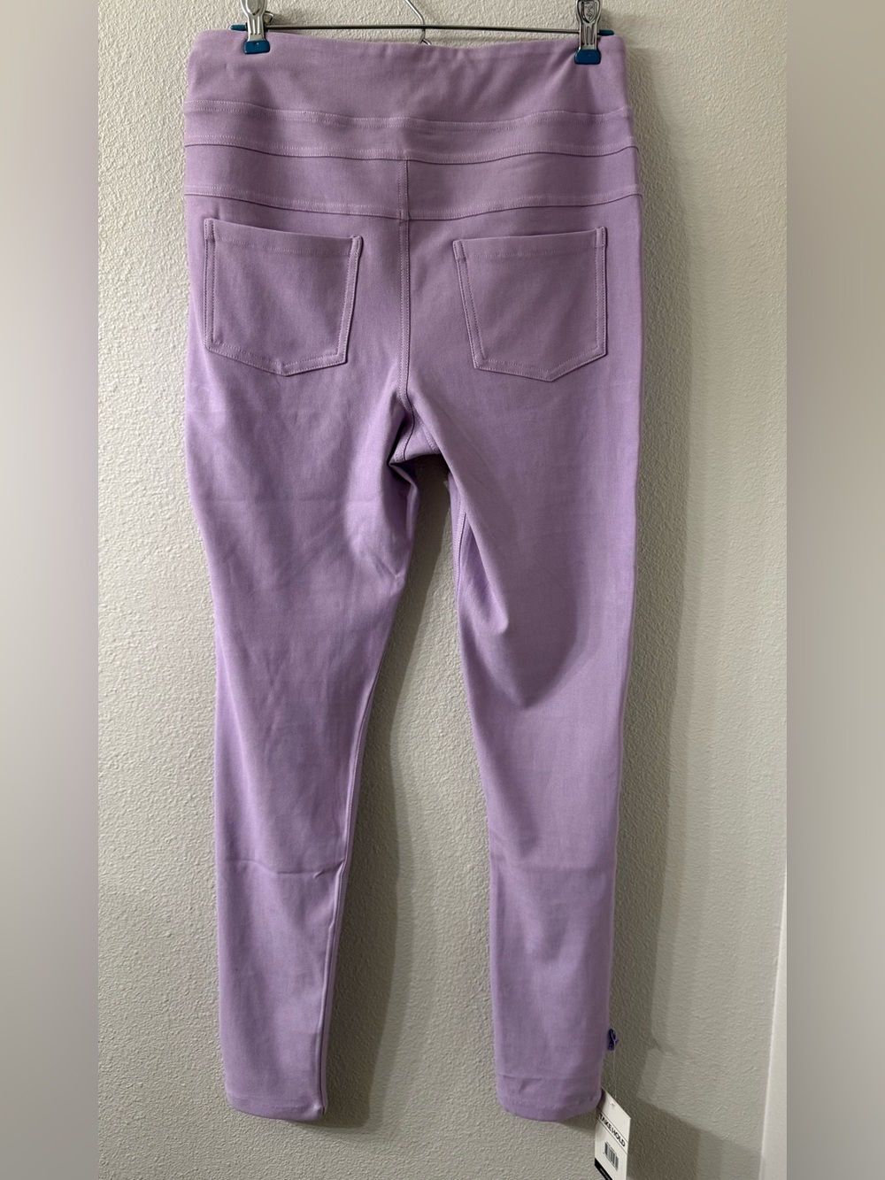 So iLL x Meagan Martin 4 Way Stretch Flex Leggings | Lavender | Size Large - Picture 3 of 5